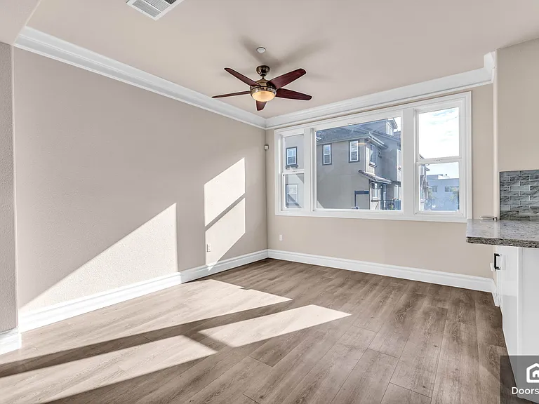 1164 McKay Dr — Photo 19