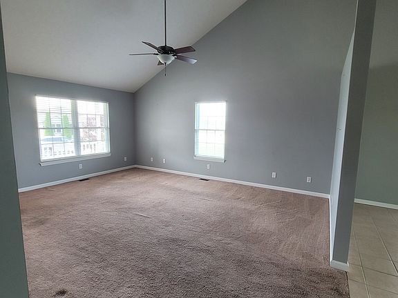 5th image of 1306 W Daniel Dr
