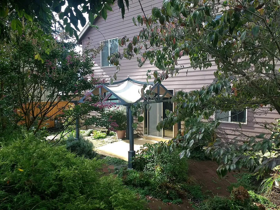 NE 125th Ave