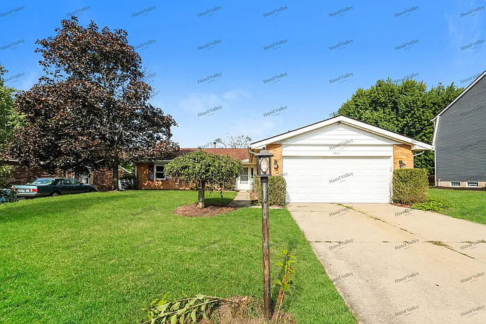 4441 Strathaven Dr