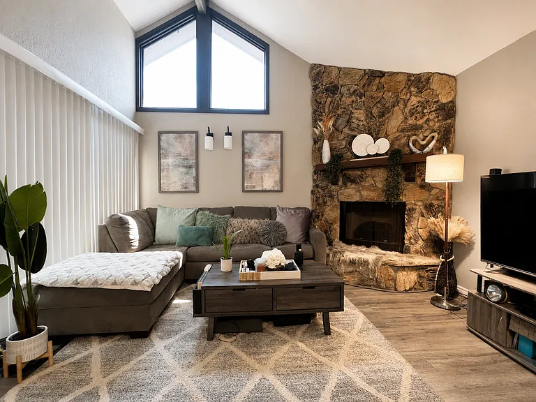 4629 Country Club Dr #1063 — Photo 4