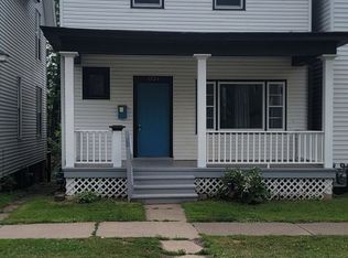 1226 E 3rd St, Duluth, MN 55805