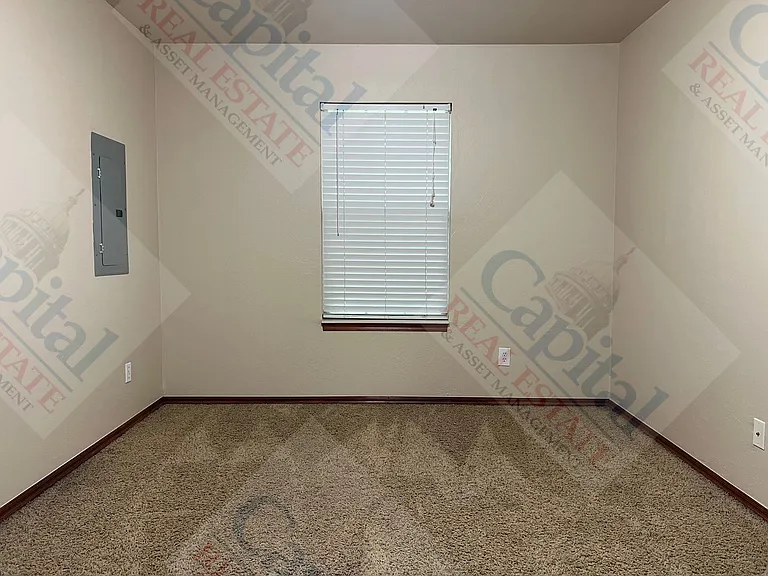 20635 Penny Ln — Photo 21