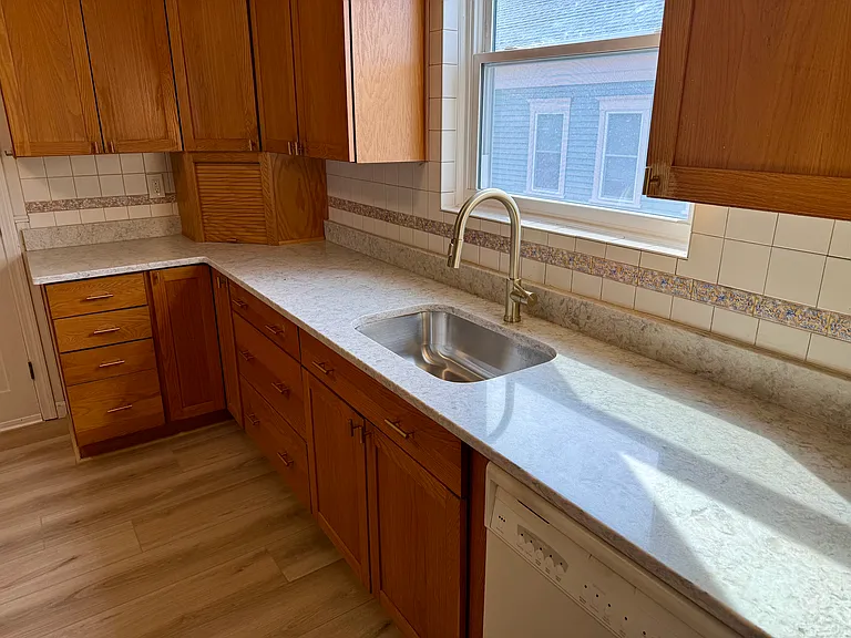 125 Doyle Ave #2 — Photo 7