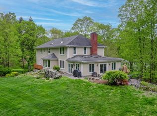 55 Campfire Rd, Chappaqua, NY 10514