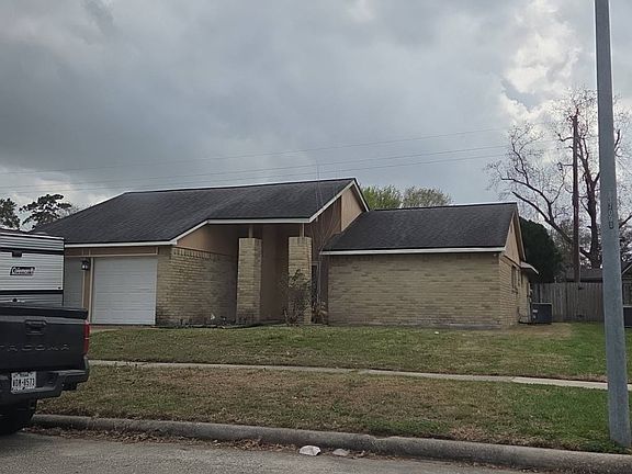 2nd image of 23123 Good Dale Ln