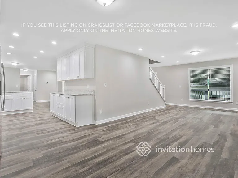3809 Butternut Dr — Photo 7