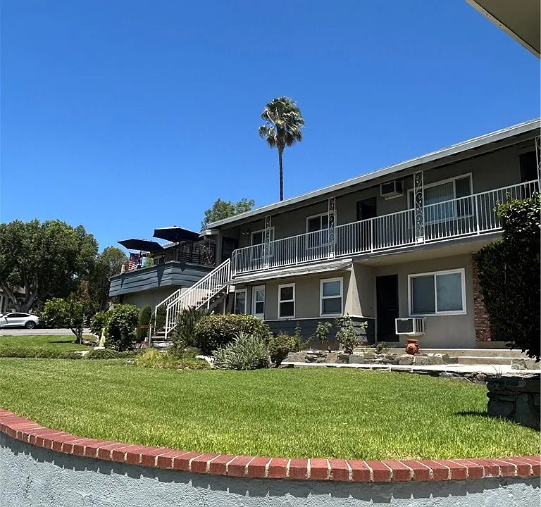 144 N Baldwin Ave