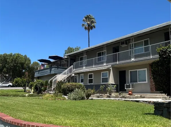 144 N Baldwin Ave, Sierra Madre, CA 91024