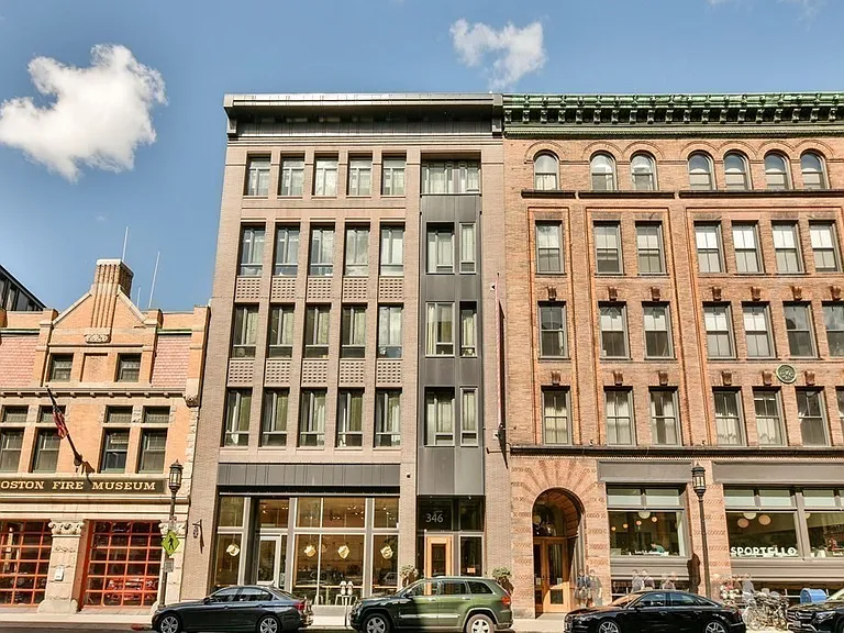 346 Congress St #203 — Photo 13