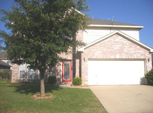201 Lincoln Ln, Crowley, TX 76036