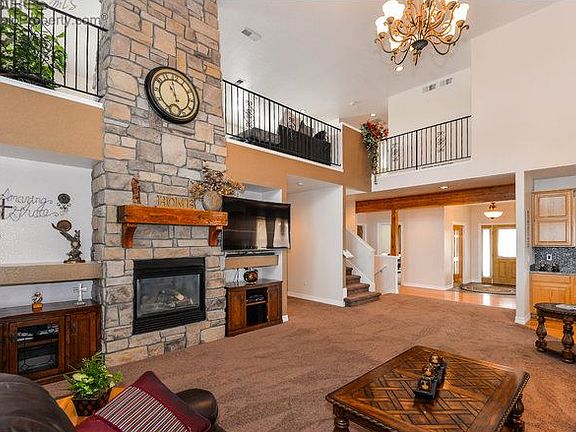 4th image of 6031 Cottonwood Shores Dr