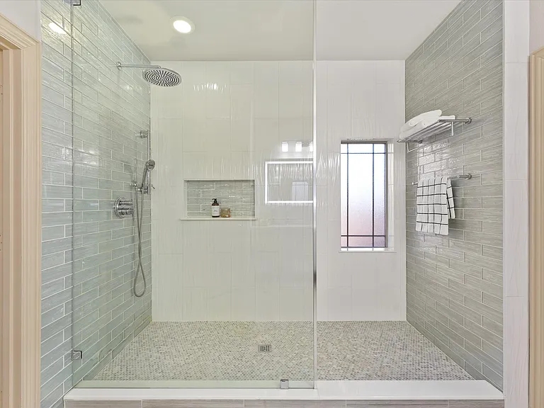 11553 Penick Way — Photo 46