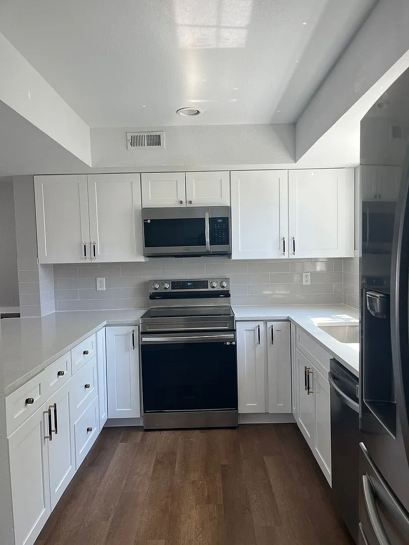 Spacious 4BD/3BA Updated Townhome w/ Private Backyard in Denver, CO- Available 8/5/26! — Photo 4