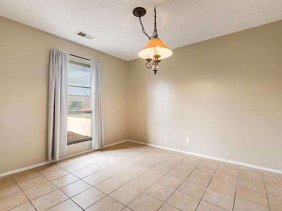 5th image of 500 Western Dr