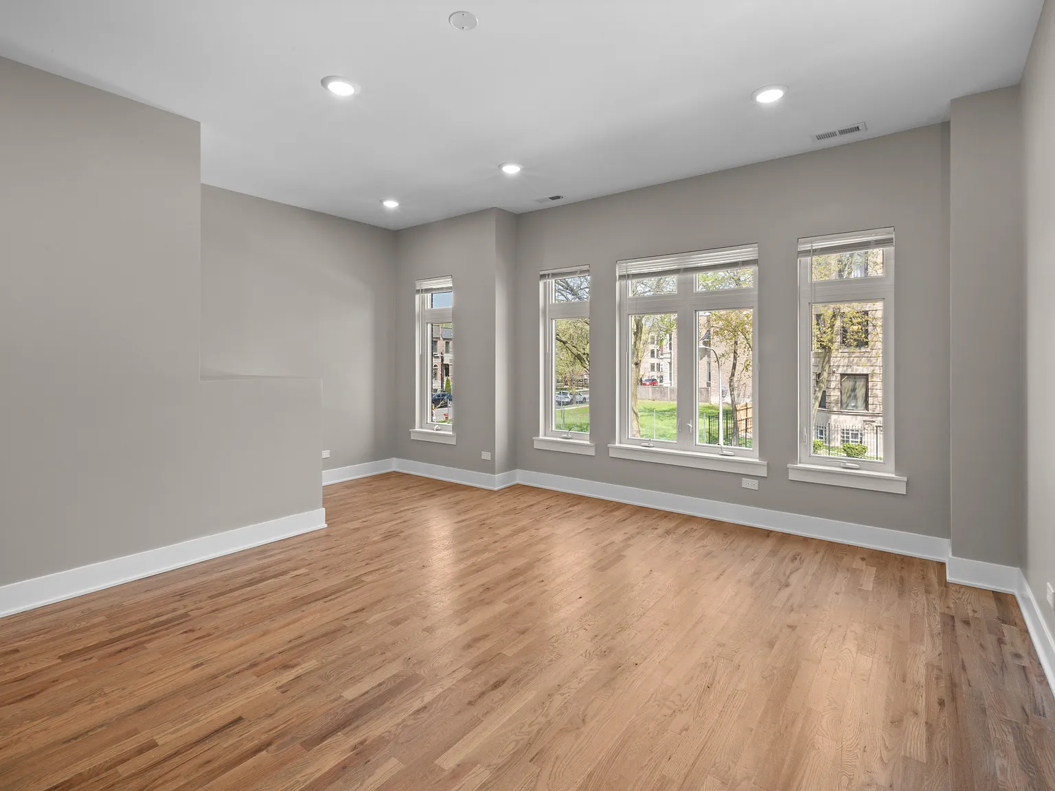 643 East 50th Street - 1 — Photo 3