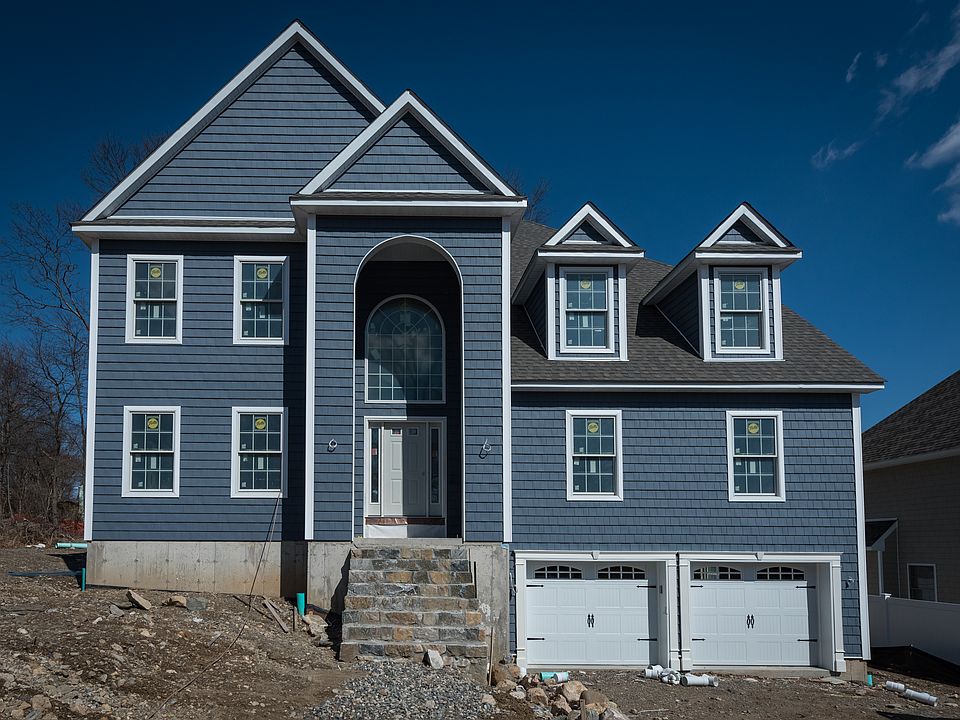 25 Walnut Ridge Court