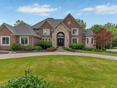 11038 Ridge View Trl, Fenton, MI, 48430