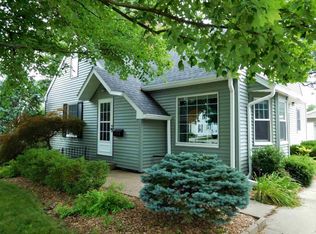 203 W Wick St, Morton, IL 61550