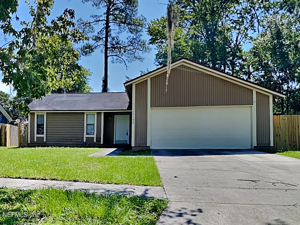 11555 E North Ride Cir