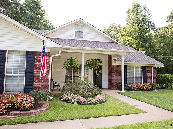 2nd image of 10703 Red Bud Pl