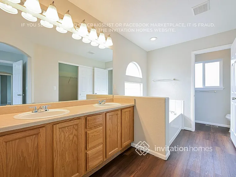 10169 Fawnbrook Ln — Photo 14