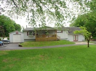 306 Broadford Rd, Connellsville, PA 15425