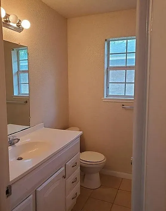 2 bed, 1682 sqft, $900 — Photo 4