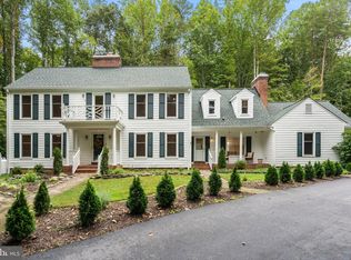 11714 Winterway Ln, Fairfax Station, VA 22039
