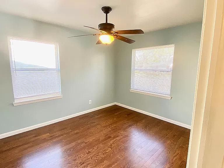 1st image of 7550 Lanyon Dr