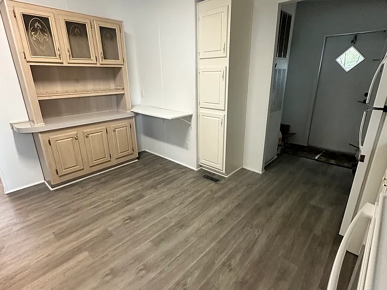 127 Shady Pines Dr — Photo 10
