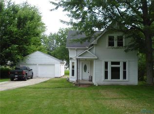 106 Mill St, Liberty Center, OH 43532