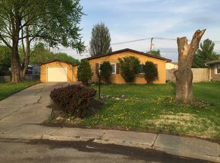 70 Marnel Rd, Montgomery, IL 60538