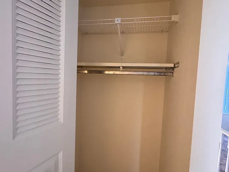 300 Pegotty Ct NE — Photo 23