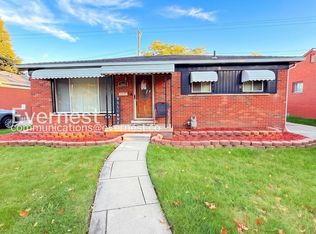 26934 Davison Ave, Redford, MI 48239