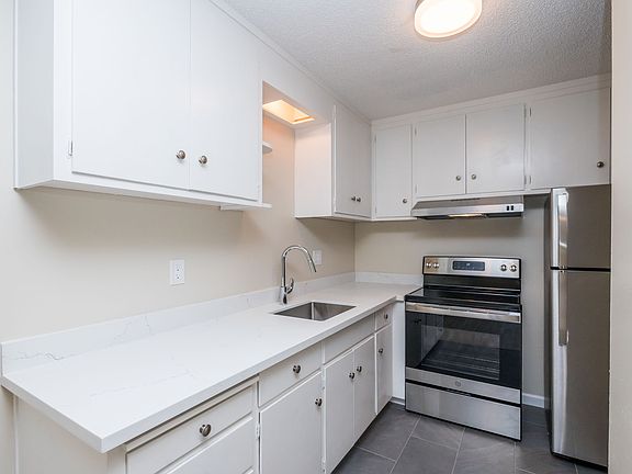 4th image of 100 Monte Cresta Ave APT 207