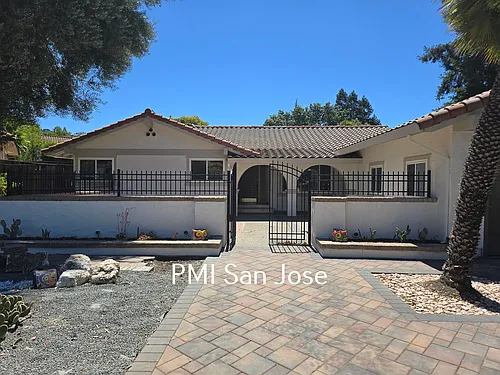 16870 Gallop Dr Photo 1