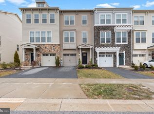 722 Rollins Ln, Glen Burnie, MD 21060