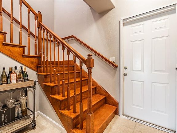 3rd image of 13100 Bella Casa Cir APT 125