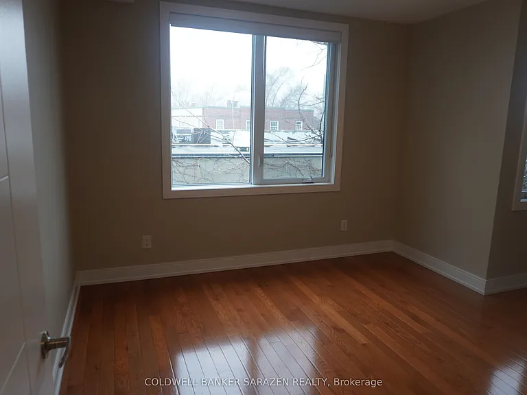 7 Monk St #4 — Photo 11