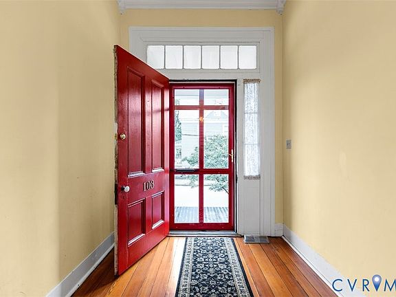 4th image of 103 N Jefferson St