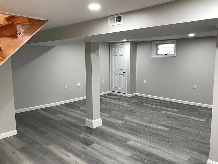 248 Pearl St — Photo 12