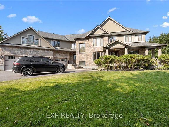3rd image of 130 Ironstone Ct