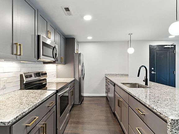 2nd image of 84 W 6th St #5A