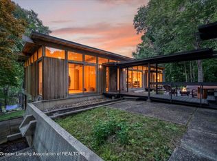5297 Willow Hwy, Grand Ledge, MI 48837