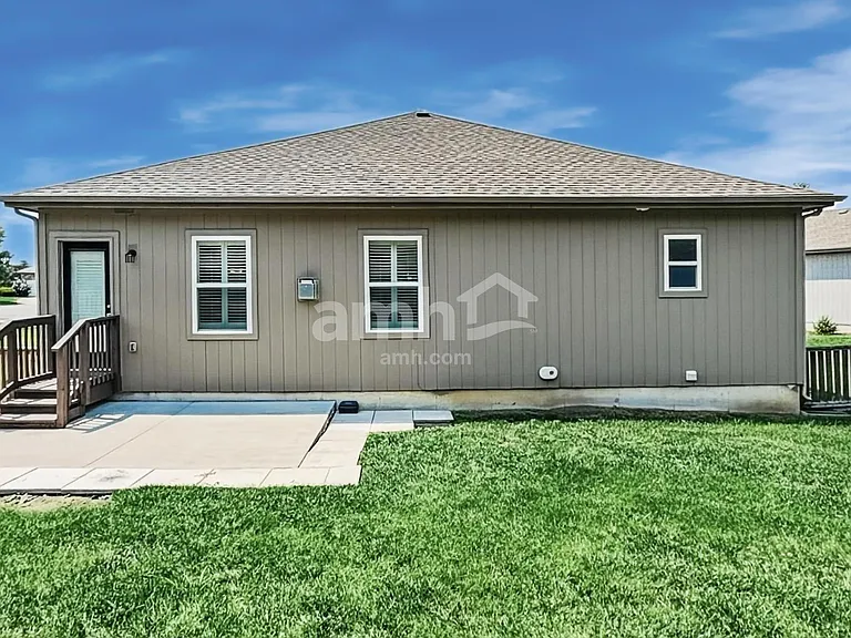 25940 W 142nd Ct — Photo 18