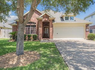 1814 High Falls Ln, Pearland, TX 77581