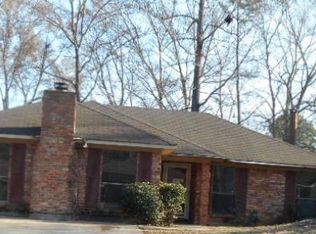 8905 Rosedown Pl, Shreveport, LA 71118