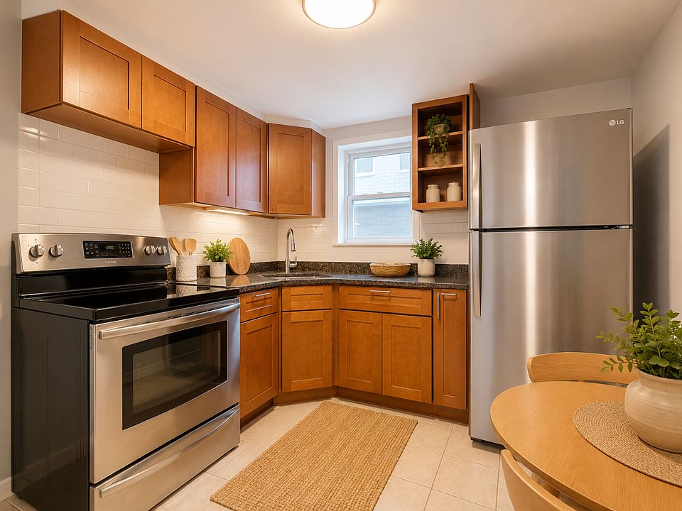 1st image of 898 Eagle Ave #Gf