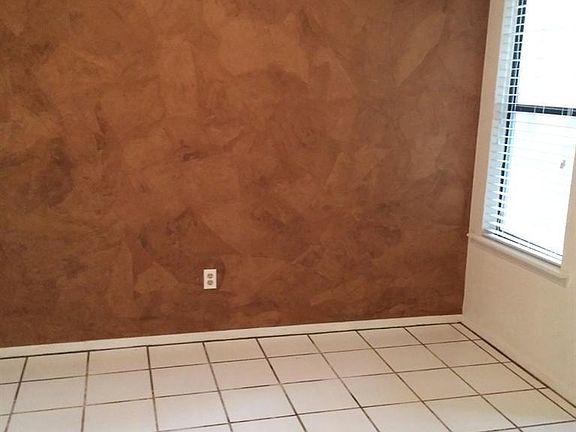5th image of 8601 Memphis Dr E 34